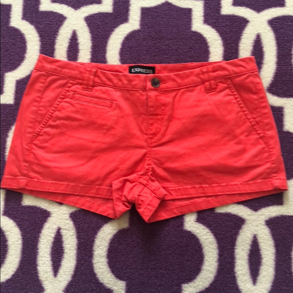 Express red low rise chino shorts